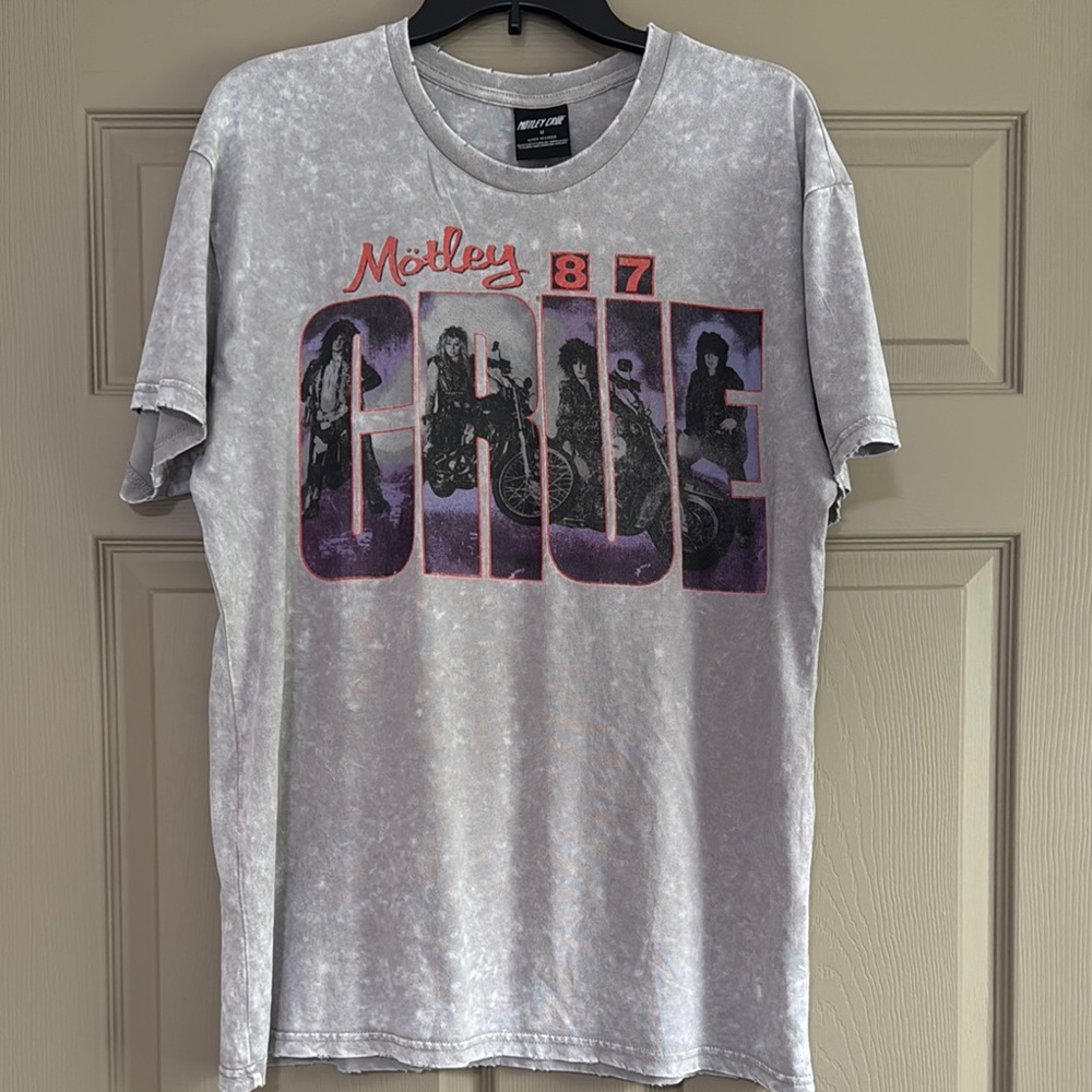 Motley Crue Graphic T-Shirt